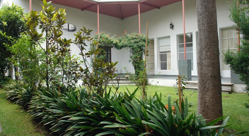 La Casa De Las Magnolias Hotel Coyoacan Luaran gambar