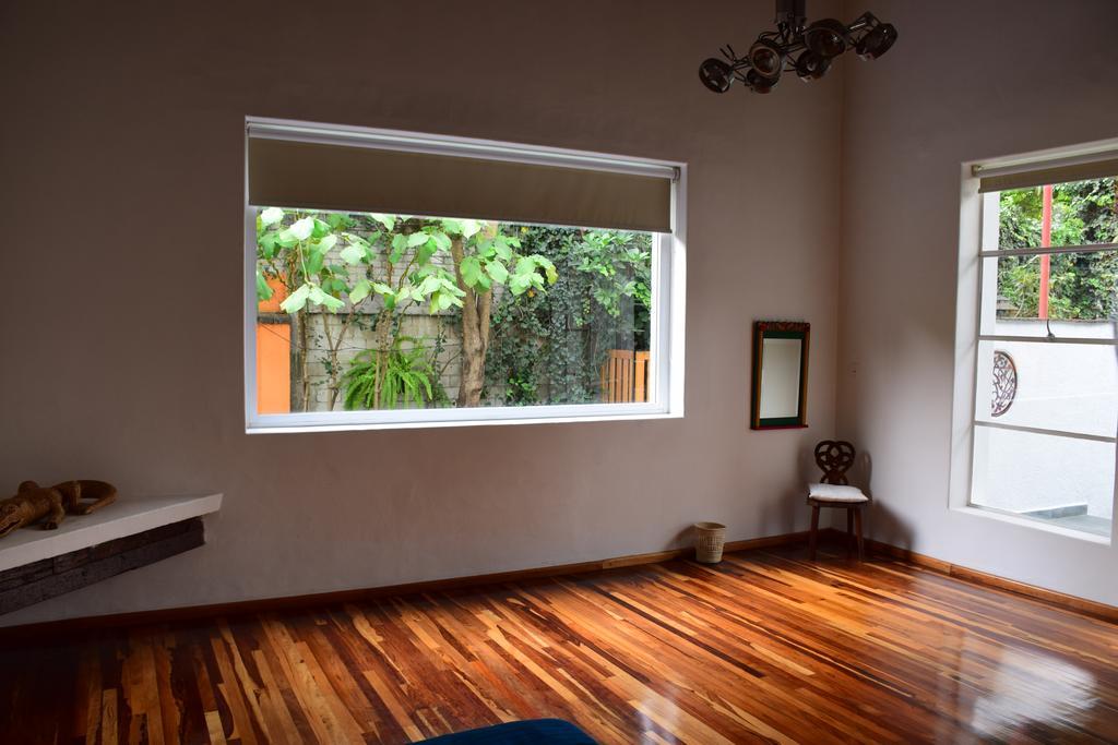 La Casa De Las Magnolias Hotel Coyoacan Luaran gambar